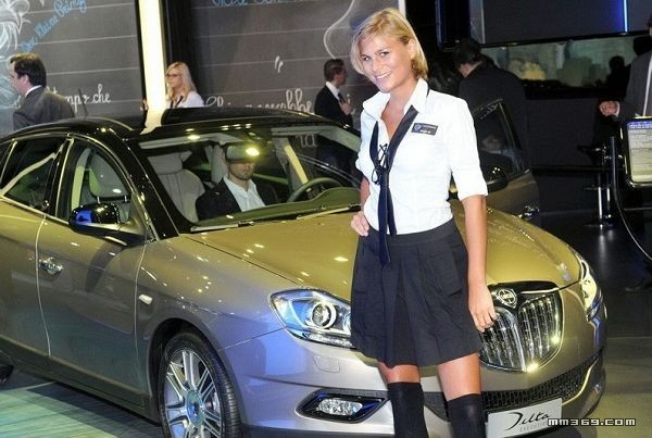 法兰克福车展美女模特(图15)