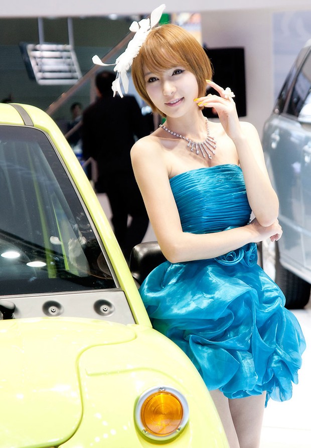2011年上海车展上的绝色美人儿(图14)