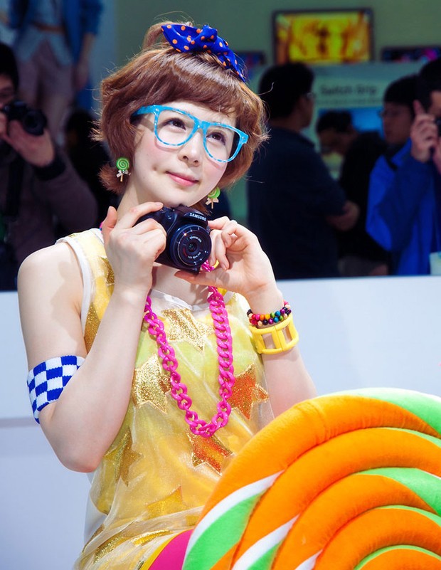 看不够的迷人韩国美女车模—韩敏智(图13)