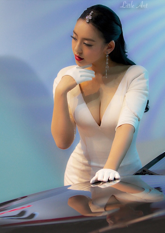 国际车展美女曹阳展会照片(图7)