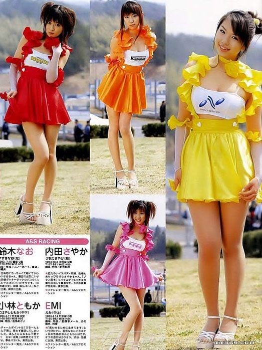 日本GT赛车名模集体照(图5)