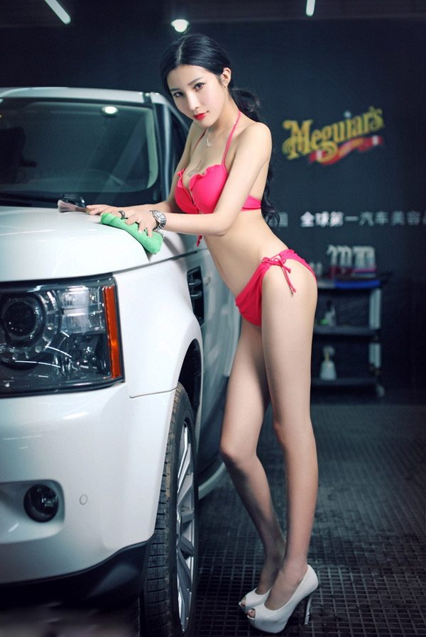 蜂鸟洗车女郎比基尼艺术写真(图8)