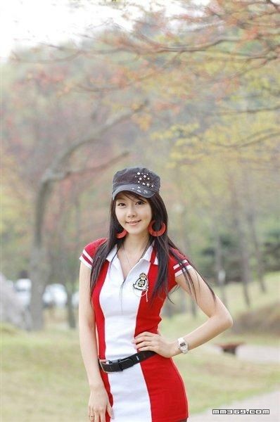 韩国性感美女车模严智言(图11)