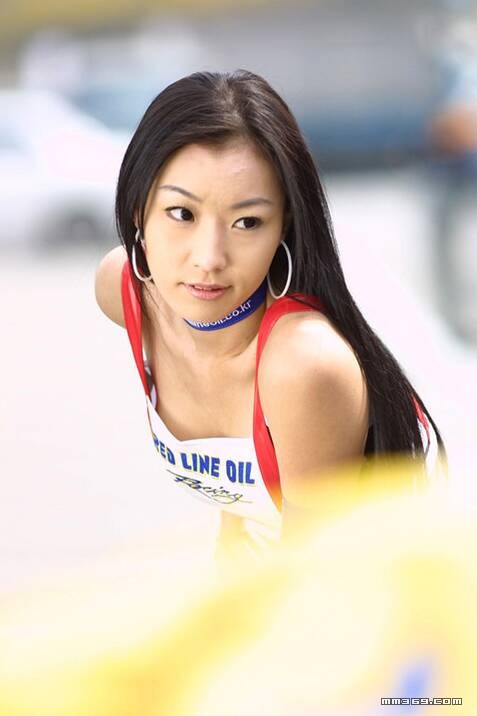 天后级韩国性感车模(图10)