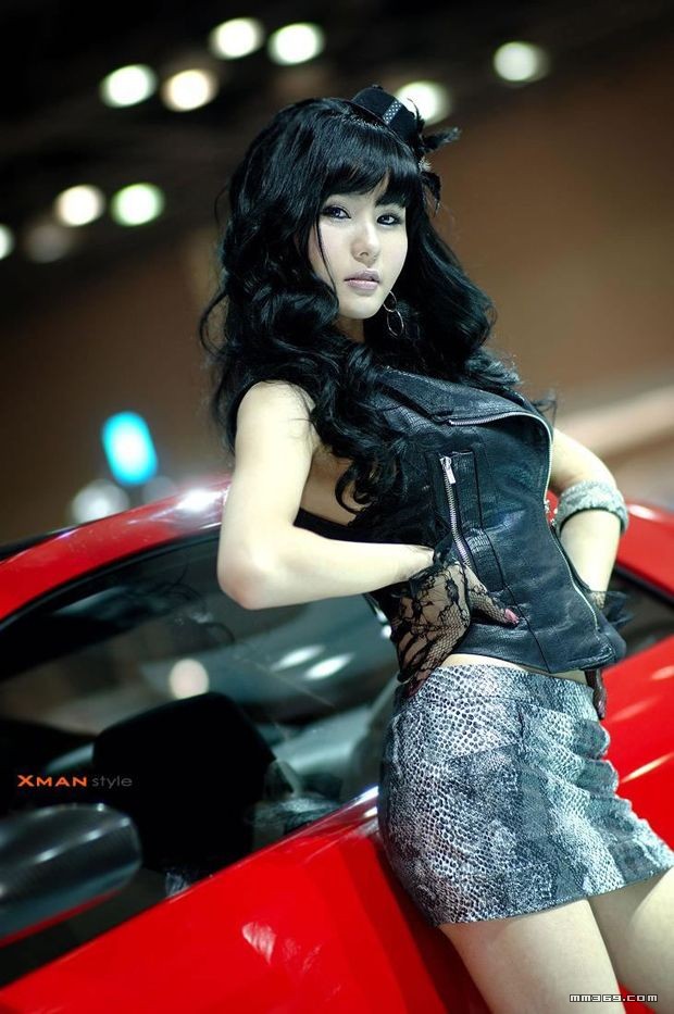 韩国顶级丝袜性感车模(图12)