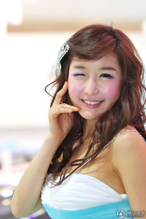 三大美丽车模的超级表情秀(图20)