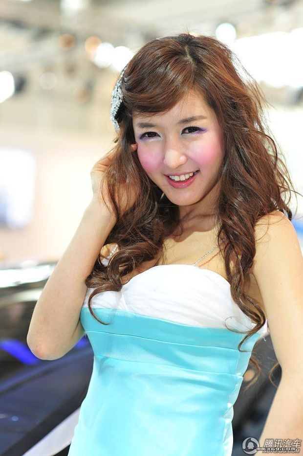 三大美丽车模的超级表情秀(图21)