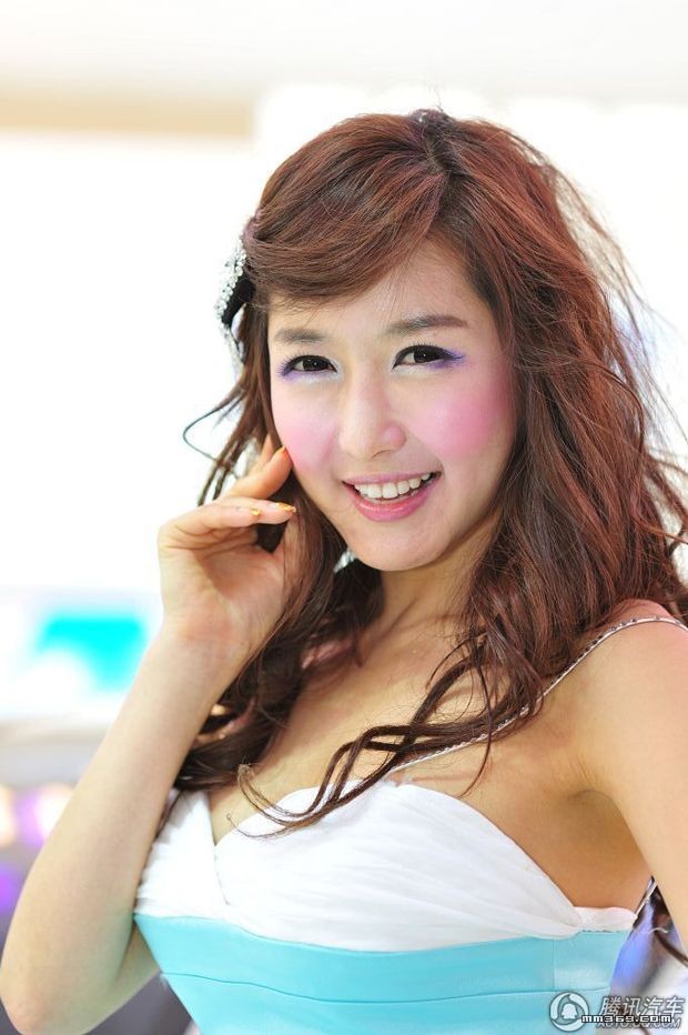 三大美丽车模的超级表情秀(图22)