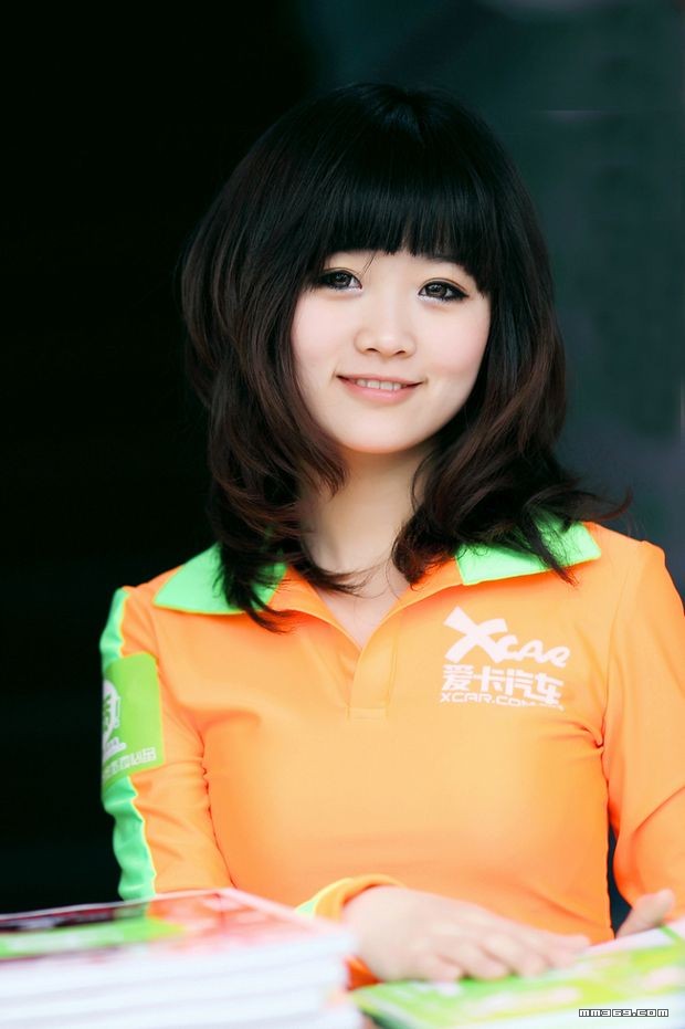 北京车展美女 兽兽再度出现(图8)