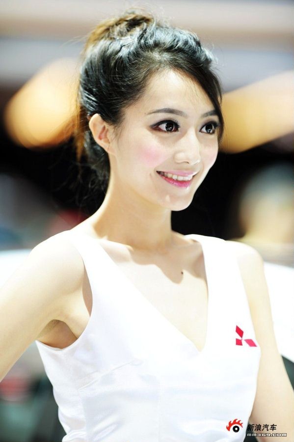 2010北京车展性感车模集(图14)