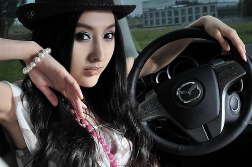 小龙女VS马自达睿翼(图9)