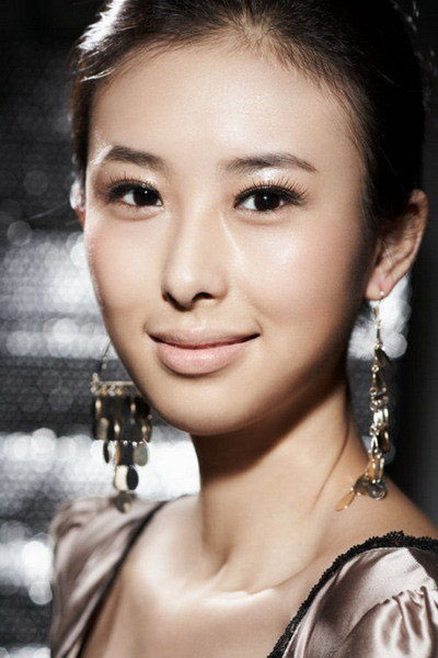 中韩最美车模兽兽PK林智慧(图8)