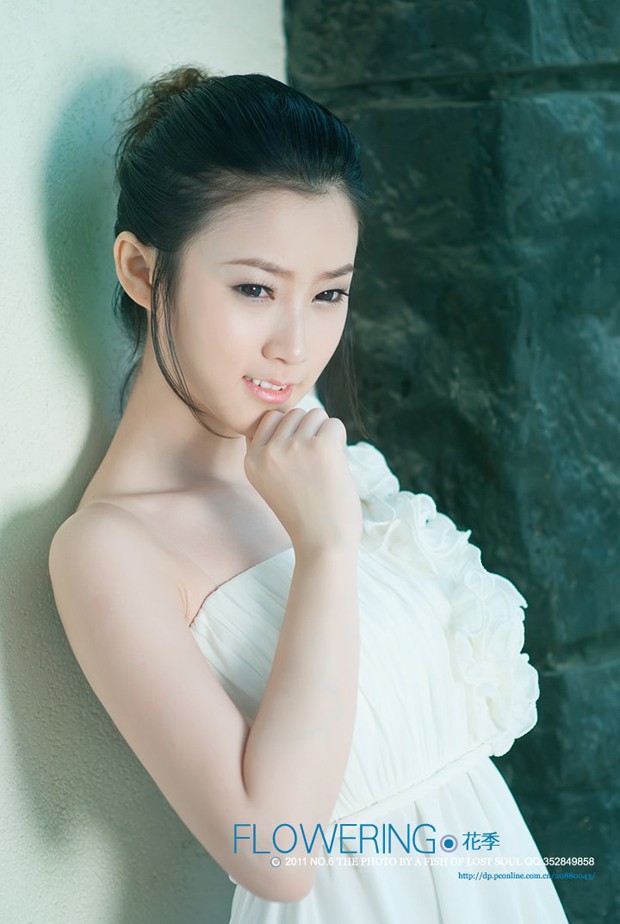 青春美少女五月花季写真大片(图5)