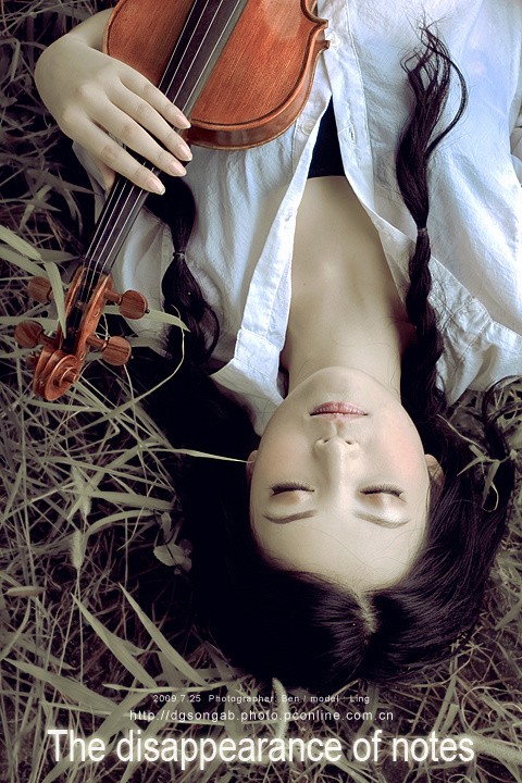 秀气美人儿人像摄影作品《风中的琴谱》(图11)