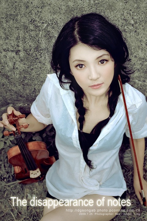 秀气美人儿人像摄影作品《风中的琴谱》(图12)