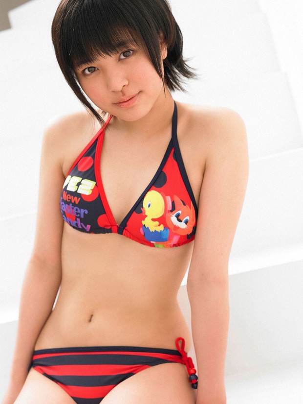 日本养眼美眉荒井萌清凉写真(图8)