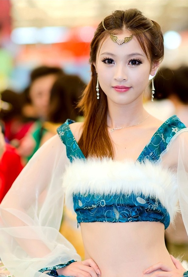 ChinaJoy2011标致美女大收藏(图3)