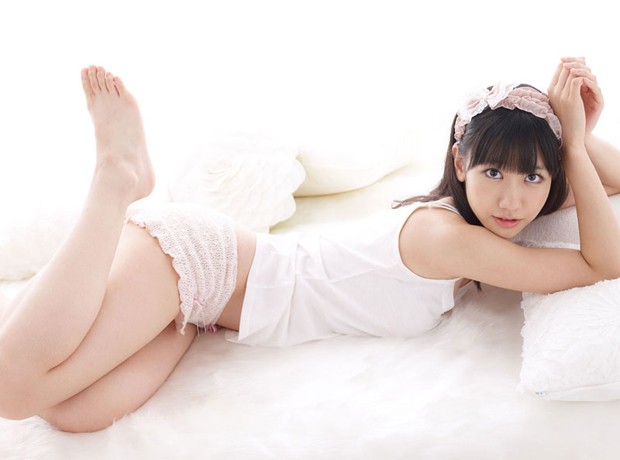 清秀美女柏木由纪秀比基尼(图3)