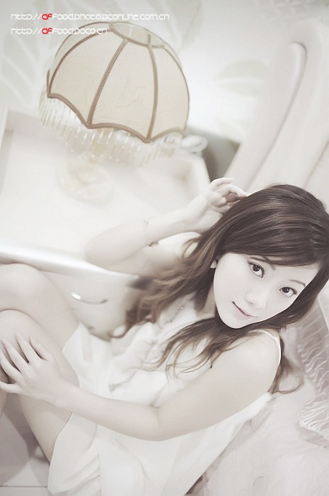 素洁清纯的可爱伊人儿(图3)