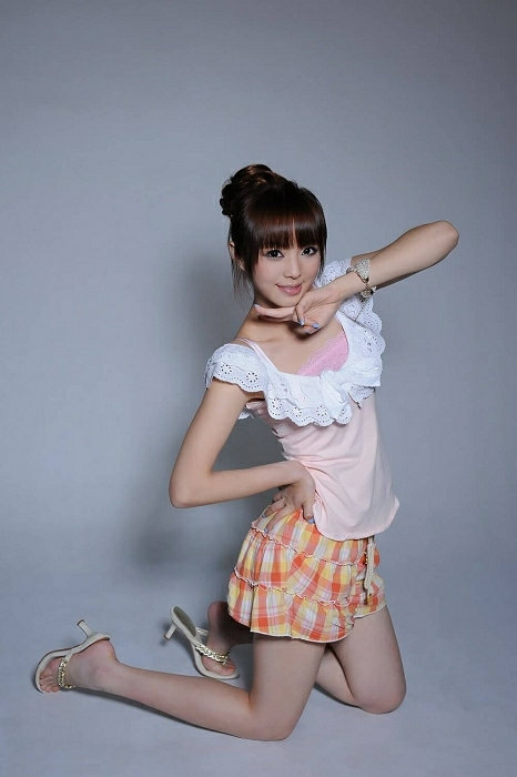 青春无邪的小美女娇娇(图2)