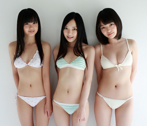 超萌美少女组合比基尼清新写真(图9)