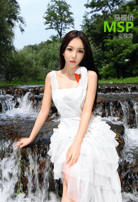 甜美公主MM小天鹅河谷中戏水(图4)