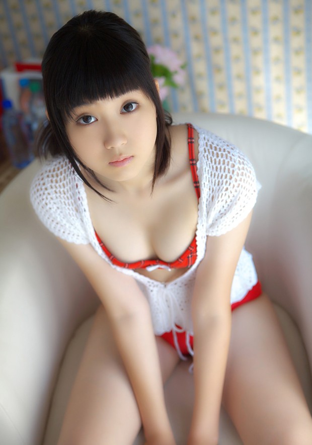 水嫩日本美眉三崎铃高清扫图写真(图2)