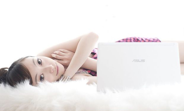 百变楚楚华硕广告代言照(图9)