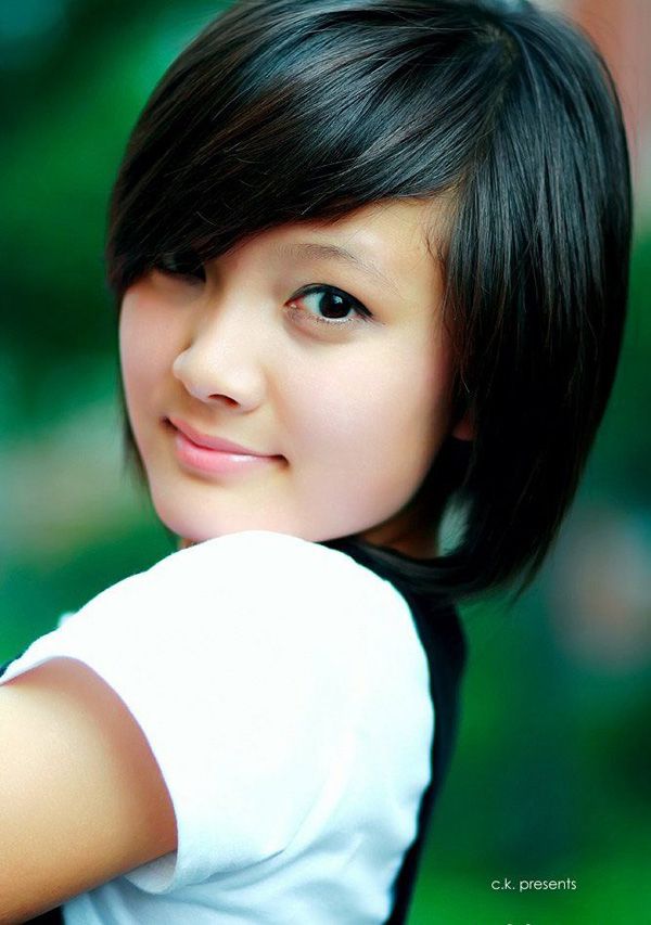 清纯可爱的乖巧小妹写真(图2)