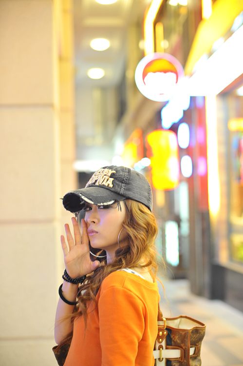 街头时尚宝贝靓丽写真(图2)