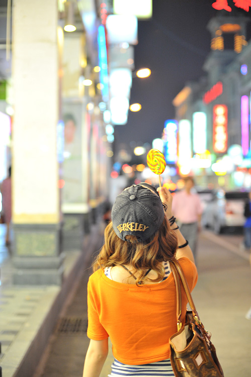 街头时尚宝贝靓丽写真(图4)