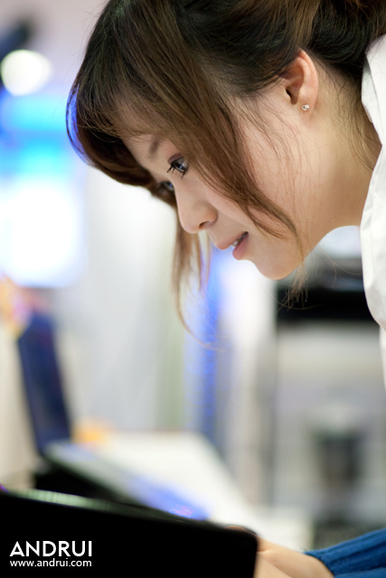 美眉那青青的心为谁绽放(图2)