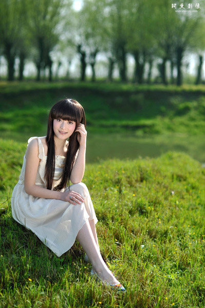 佳人渐行—心随春而柳动(图3)