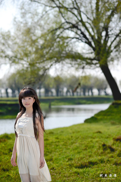 佳人渐行—心随春而柳动(图5)