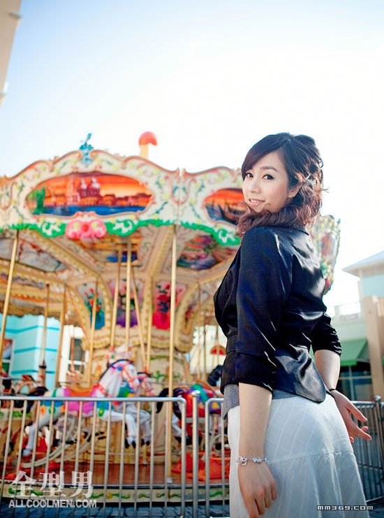 最美深航空姐项瑾个人写真(图13)