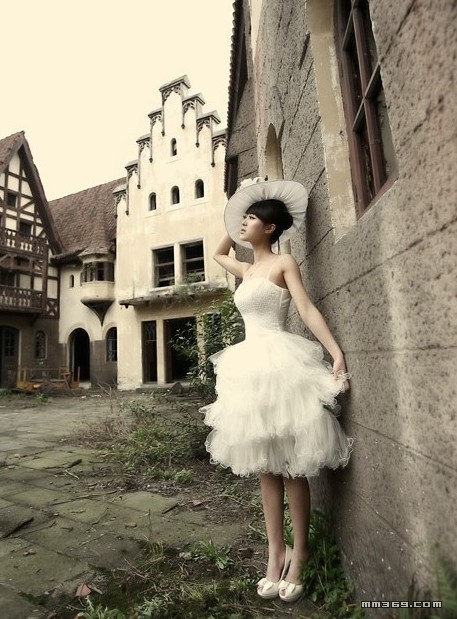 芭蕾少女的灰色写真(图3)