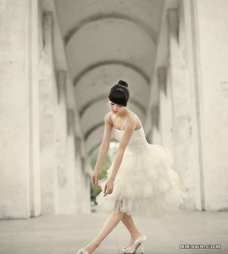 芭蕾少女的灰色写真(图6)