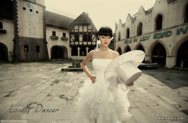 芭蕾少女的灰色写真(图8)