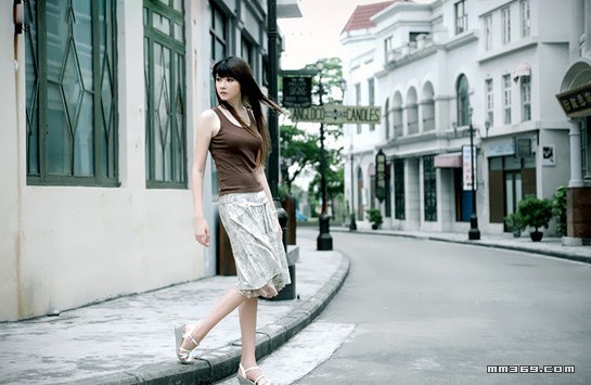 介于清纯和性感间的气质美人(图9)