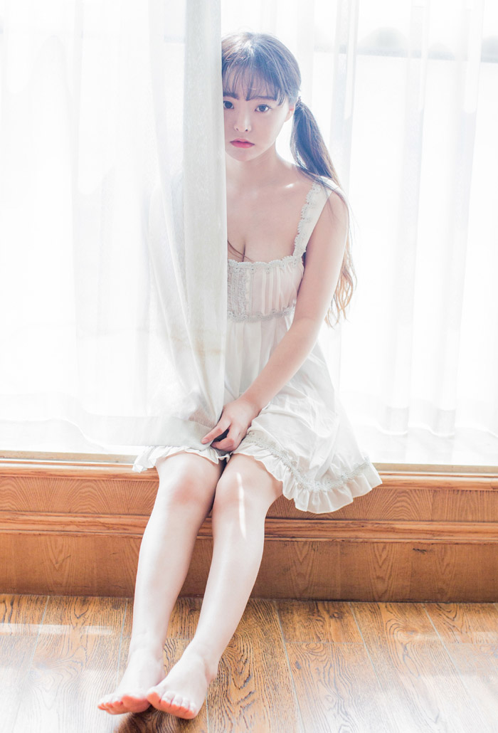 萝莉妹子柳侑绮雪亮大眼郊游照(图18)