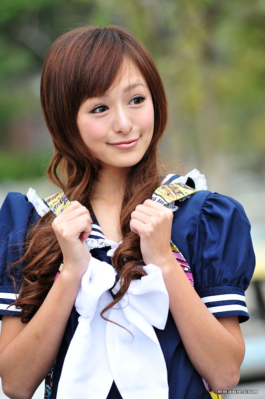 小活泼--水手服美眉(图3)