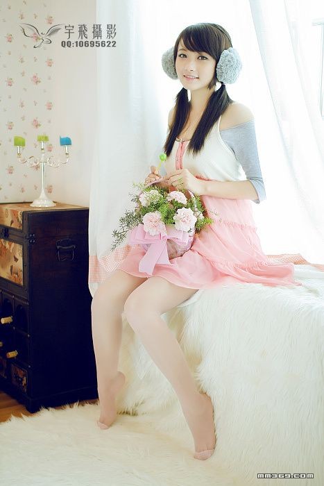 少女知知高清私房写真(图4)