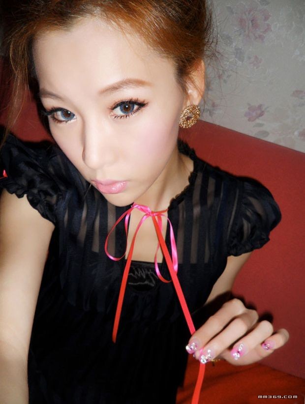 令人想入非非的80后MM(图3)