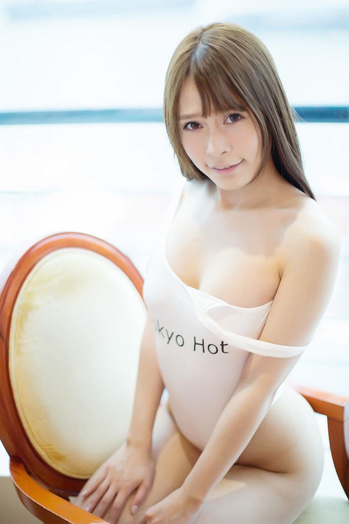 顽味小妹Carol酱高叉泳装风情写真(图19)