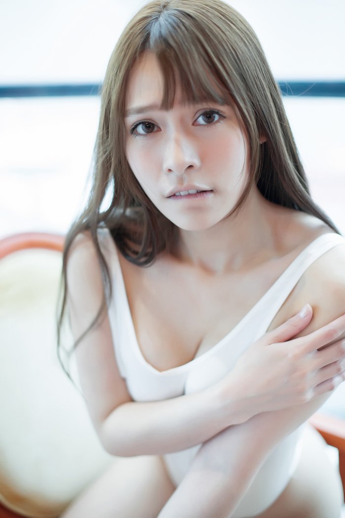 顽味小妹Carol酱高叉泳装风情写真(图26)