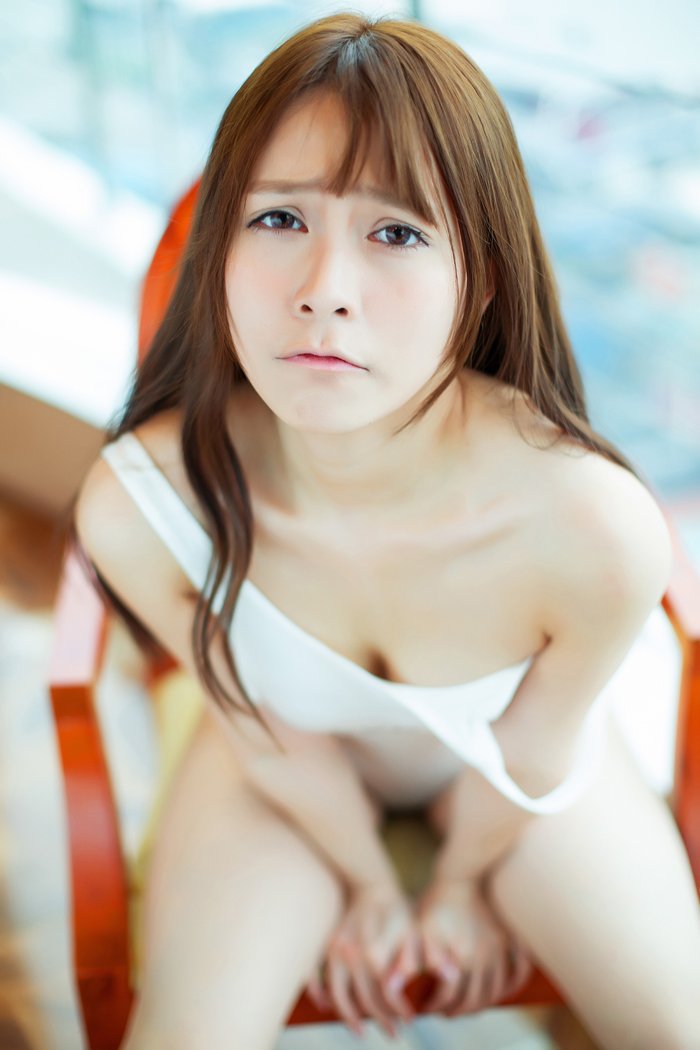 顽味小妹Carol酱高叉泳装风情写真(图32)