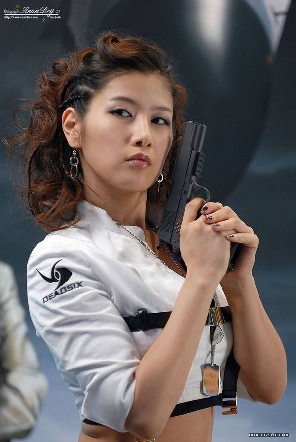 游戏展上真是美女COSPLAY(图10)