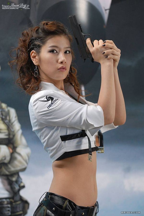 游戏展上真是美女COSPLAY(图8)