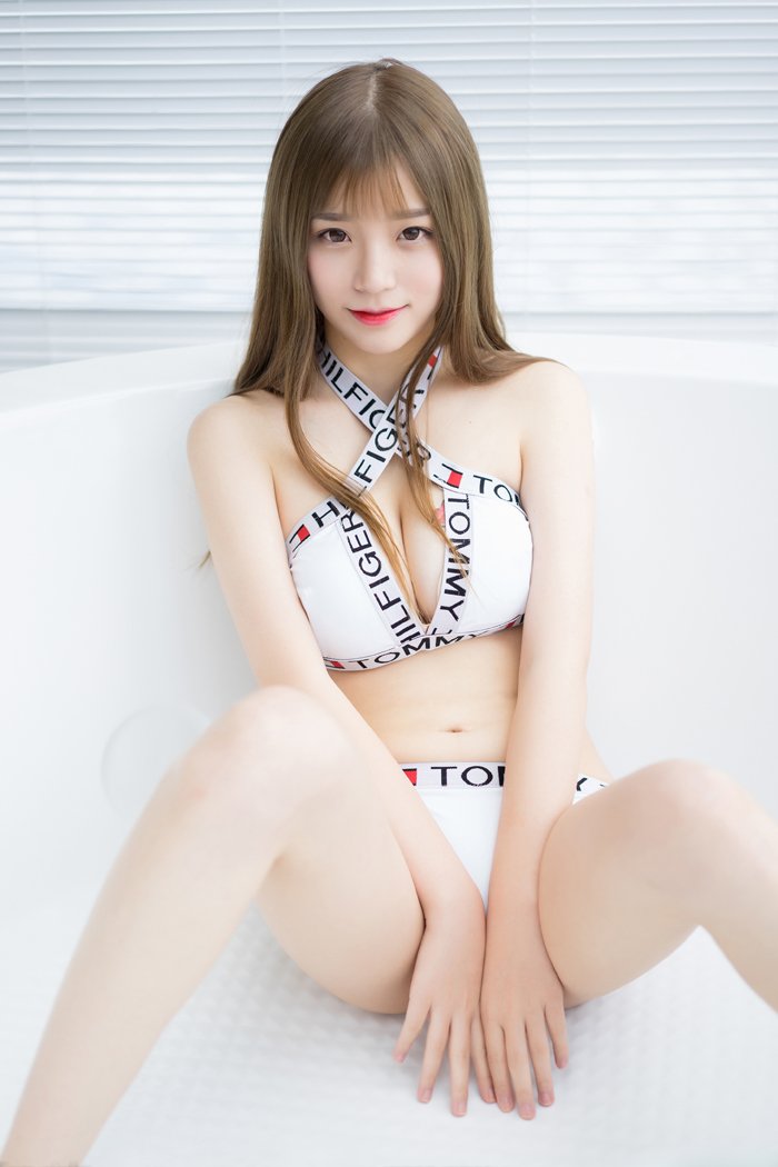 唇印花美人程彤颜胸美人美气质佳(图28)