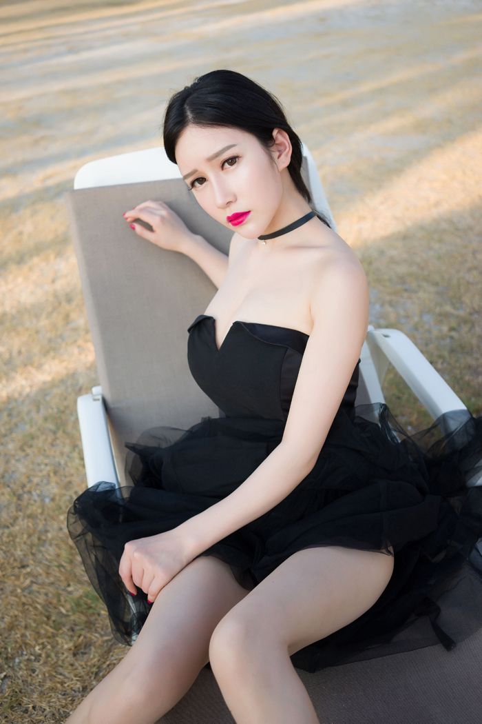 比基尼女神于姬mm沙滩公寓风情写真(图26)